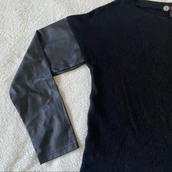 jj Basic Black Knit sweater with pleather sleeves size medium high low … - Picture 2 of 7